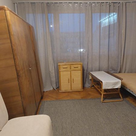 Apartament Roland Warszawa Srodmiescie Buitenkant foto